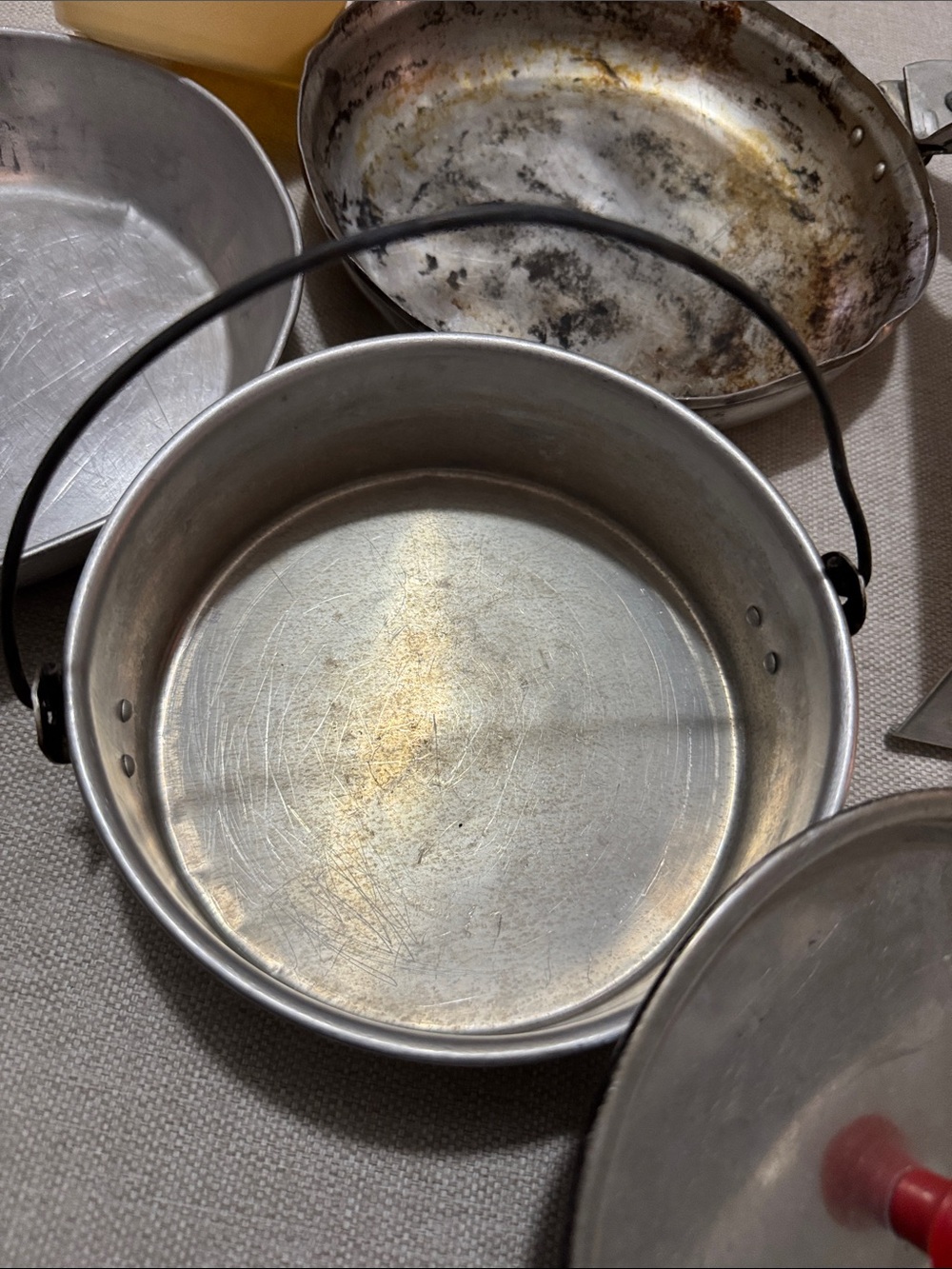 Used Mess Kit-Multi Piece Set-Pans Pots with Lid-Plastic Cup-Metal-Used-Marks - Picture 5 of 9
